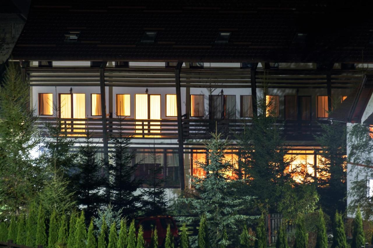 Отель Casa Muntelui Фундата Экстерьер фото