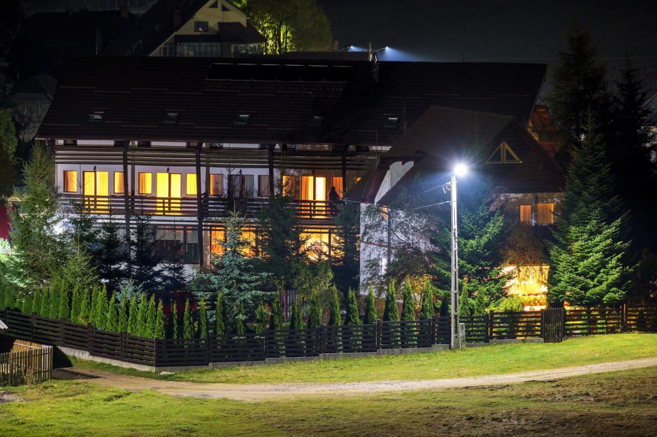 Отель Casa Muntelui Фундата Экстерьер фото